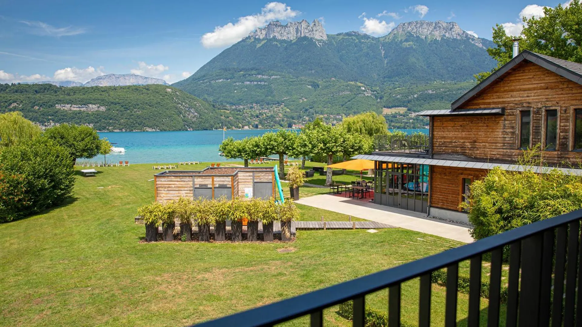 Le Petit Letraz Hotel Duingt 4*,  France