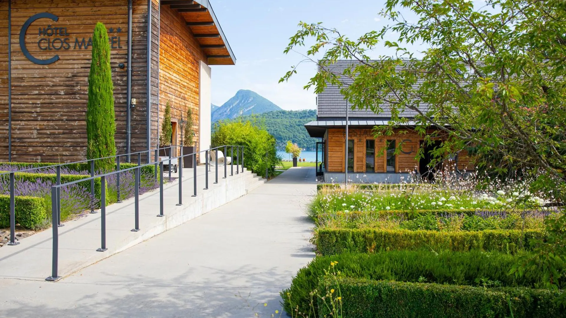 Le Petit Letraz Hotel Duingt